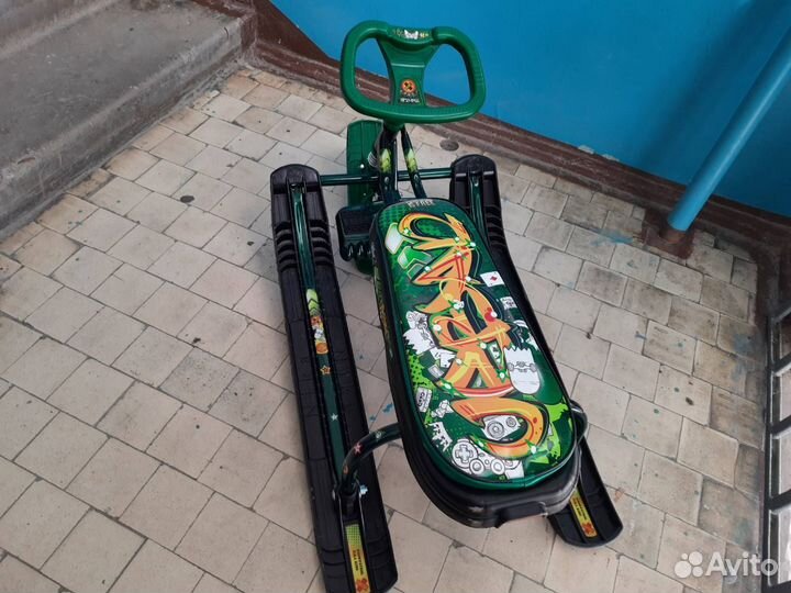 Детский снегокат