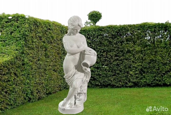 Скульптура Девушки Нимфа с Кувшином