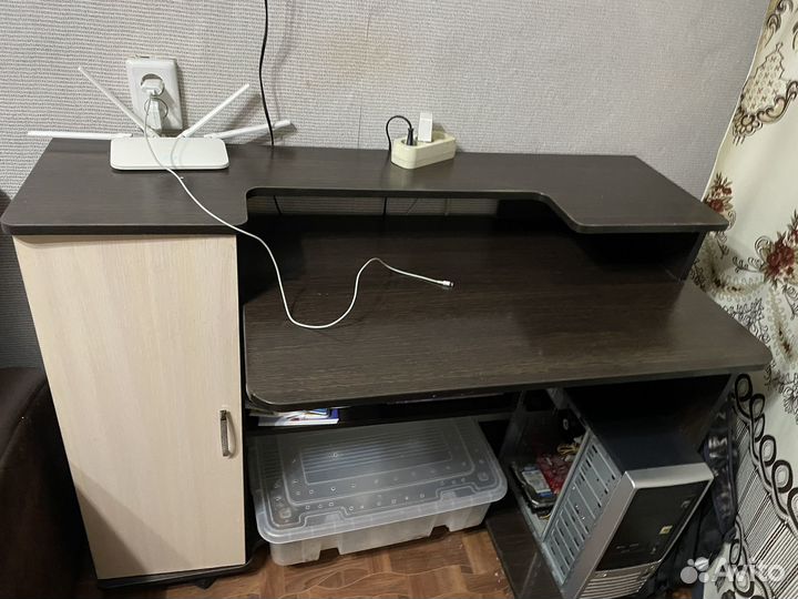 Комьютерный стол