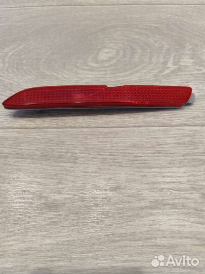 Отражатель заднего бампера Тойота Камри 50