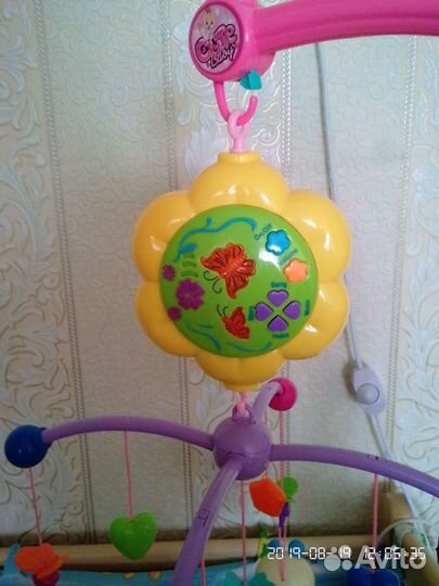 Крутящаяся Музыкальная карусель