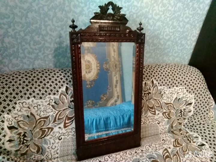 Антикварное зеркало(красное дерево) 19 век