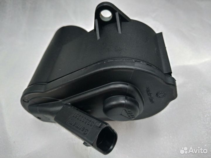 Мотор ручника Vw Passat B6, B7, CC, Q3, Tiguan