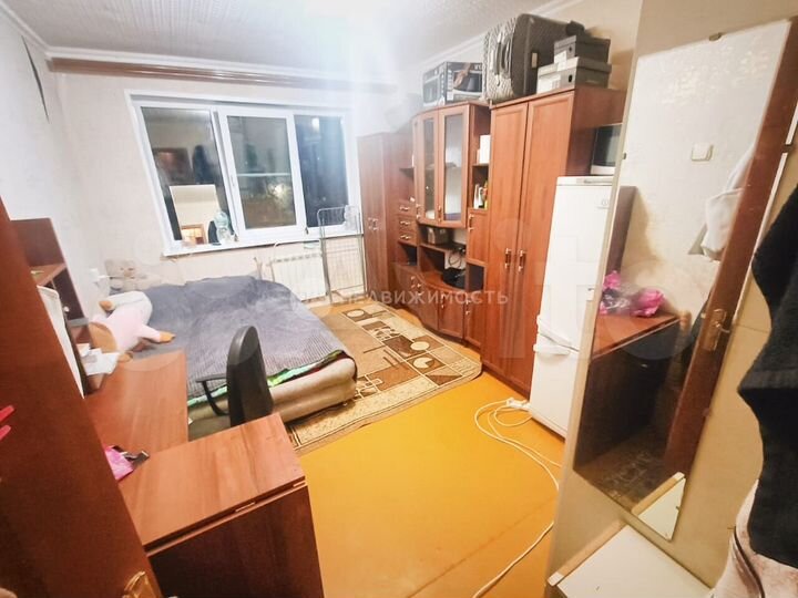 Комната 14 м² в 1-к., 5/5 эт.