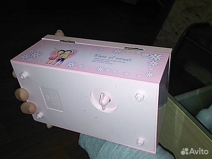 Шкатулка для мелочей