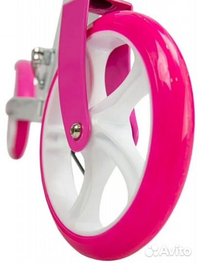 Самокат городской с ножным тормозом розовый