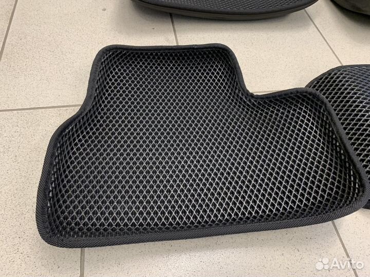 3д коврики с бортами на Приору