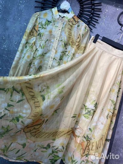 Роскошный комтюм с юбкой Zimmermann