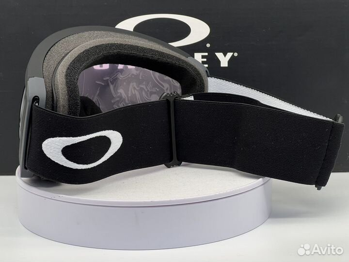 Горнолыжная маска Oakley Flight Path L / XL Clear