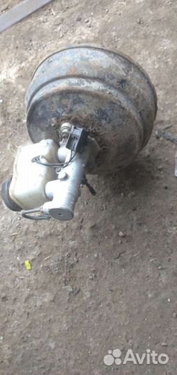 Вакуумный усилитель тормозов Мазда 323