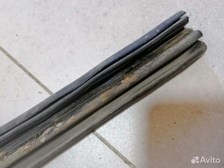 Уплотнитель двери задний правый Chery Amulet A15