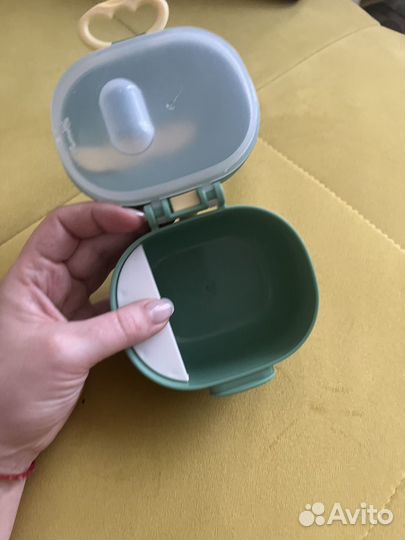 Контейнер для детской смеси