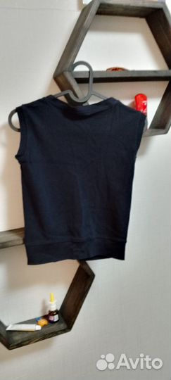 Жилетка для мальчика 7-8 лет