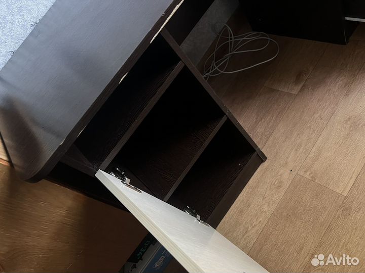 Компьютерный стол. 135см