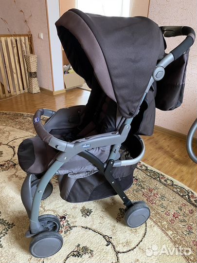 Коляска прогулочная Chicco