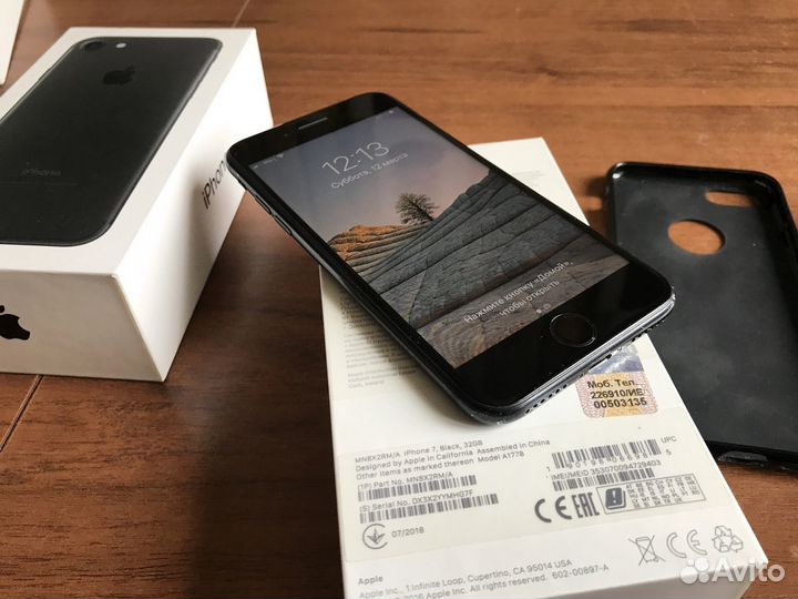 Телефон iPhone 7