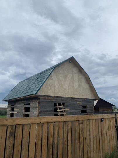 Дом 98 м² на участке 9,3 сот.