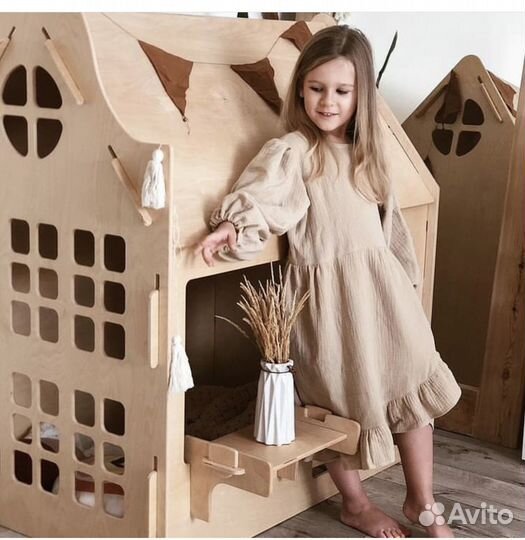 Детский игровой домик из дерева