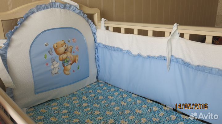 Бампер (бортик) в кроватку