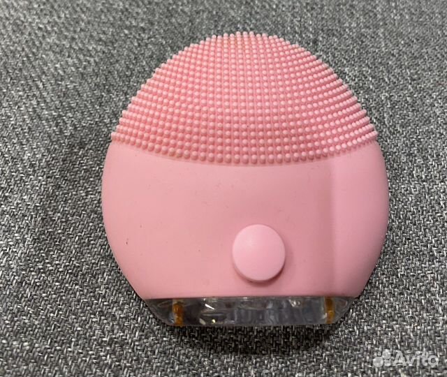 Массажер лица (щеточка для лица)