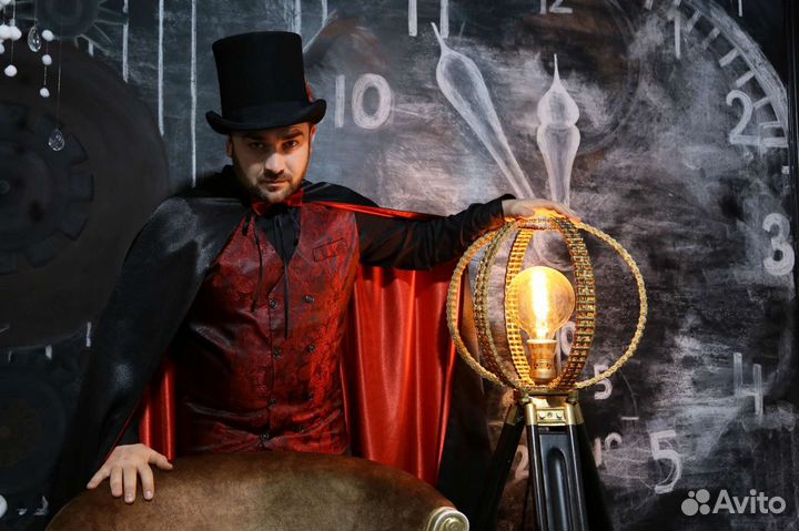 Фокусник Иллюзионист