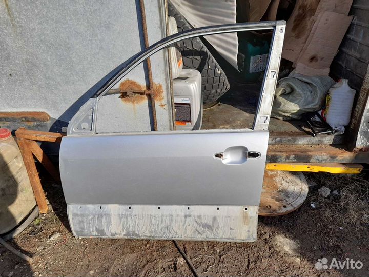 Водительская дверь на Прадо 120