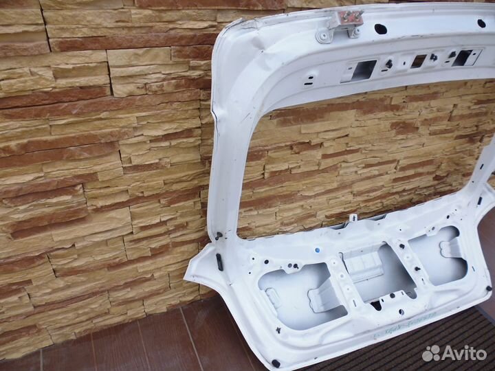 Крышка багажника Шевроле Круз Хетчбек с 2011