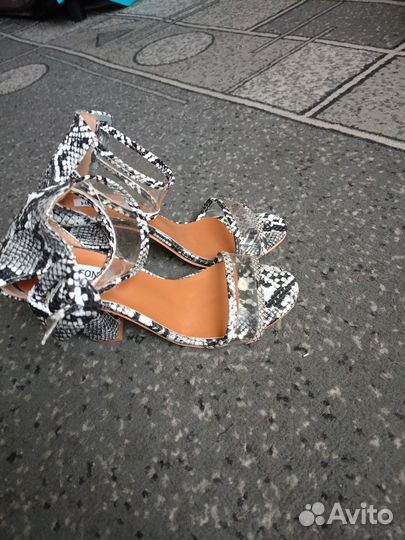 Босоножки