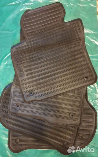 Автомобильные коврики резиновые Skoda Octavia