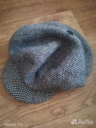 Кепка женская