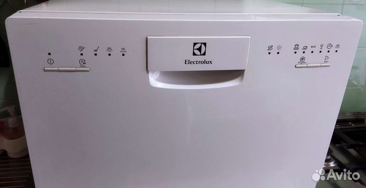 Посудомоечная машина Electrolux настольная