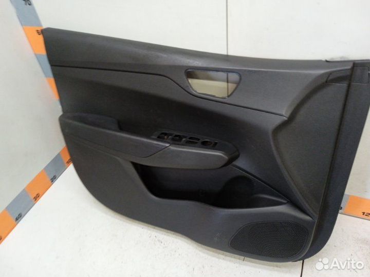 Обшивка двери передняя левая Hyundai Solaris 2 1.6