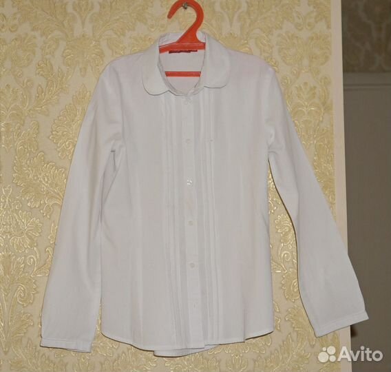 Блузки школьные, водолазки 134,140,146