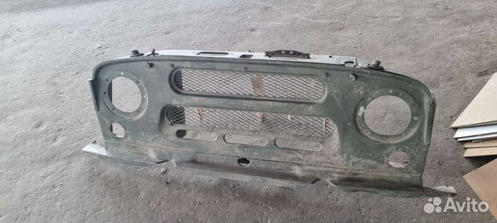 Решетка радиатора УАЗ хантер