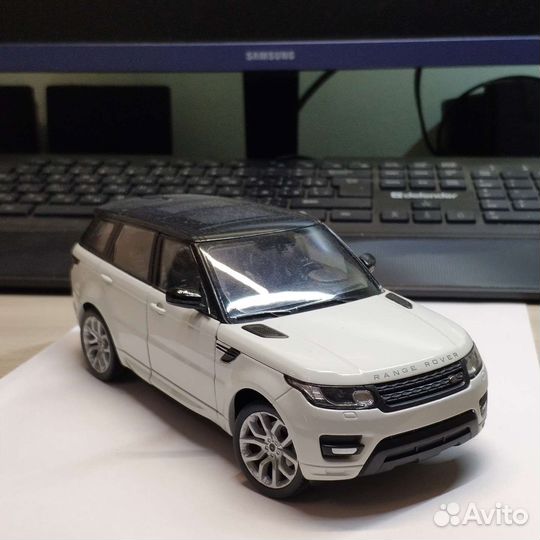 1:24 Land rover range rover sport welly