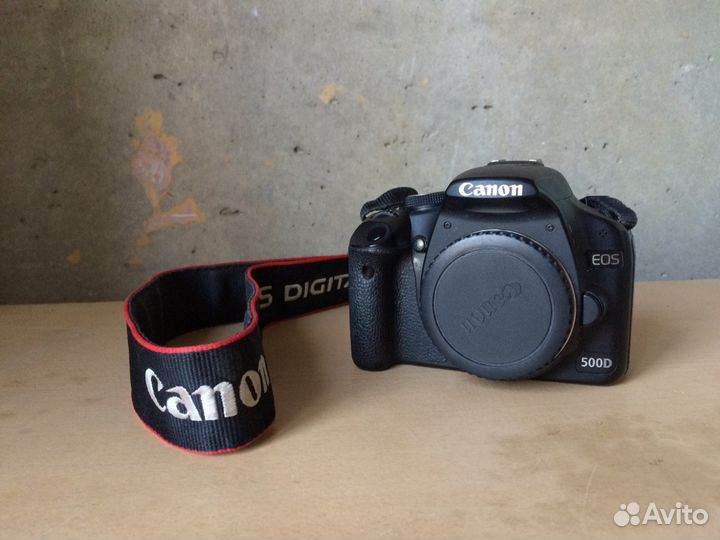 Зеркальный фотоаппарат Canon EOS 500D Body