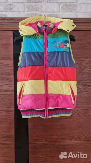 Безрукавка для девочки