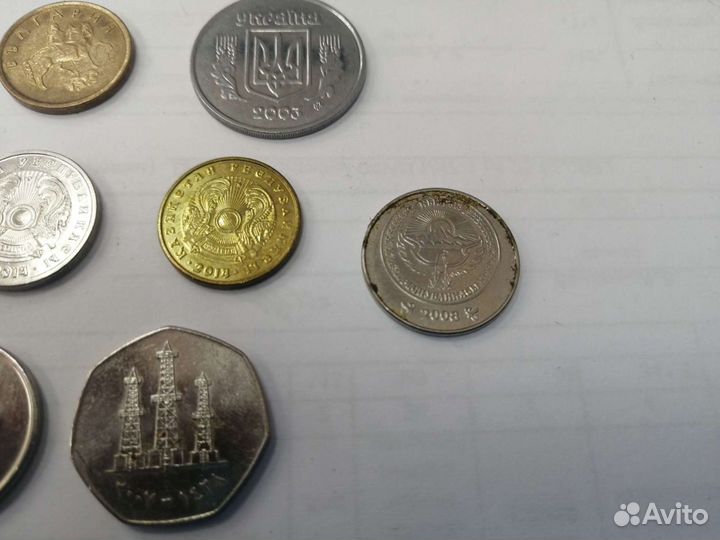 Монеты разные