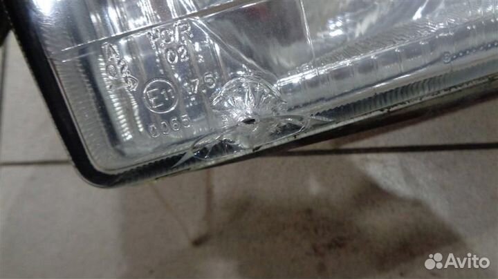 Фара левая Land Rover Discovery 1 1989-1998