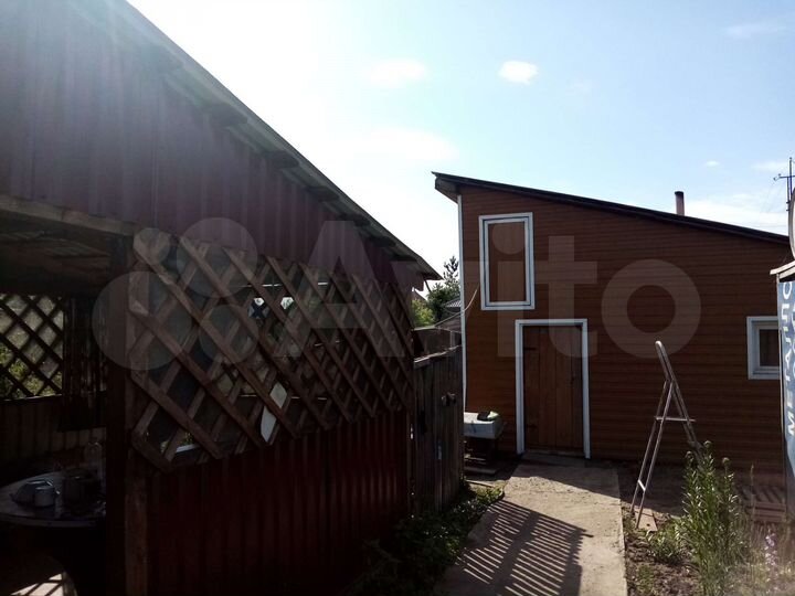 Дом 53 м² на участке 7 сот.