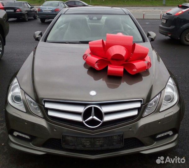 Большой бант на машину