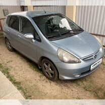 Honda Jazz 1.3 MT, 2008, 188 000 км, с пробегом, цена 650 000 руб.