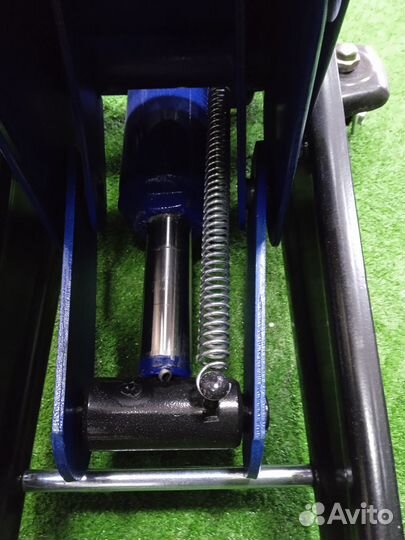 Домкрат гидравлический подкатной 3 т