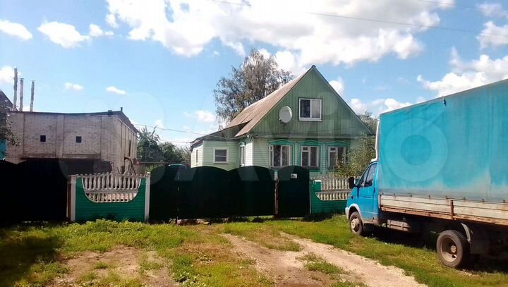 Дом 180 м² на участке 44 сот.