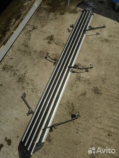 Пороги накладки Фольксваген touareg