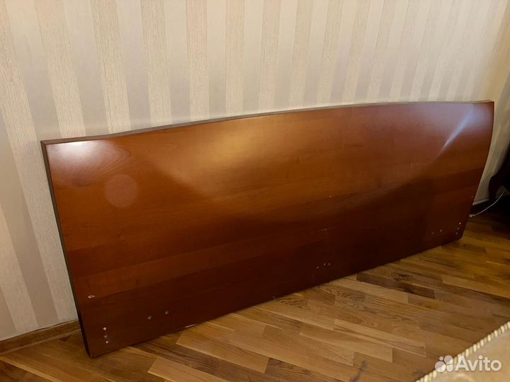 Изголовье для кровати Италия, массив дерево