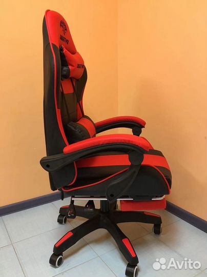 Офисное кресло (геймерское). Кресло для директора