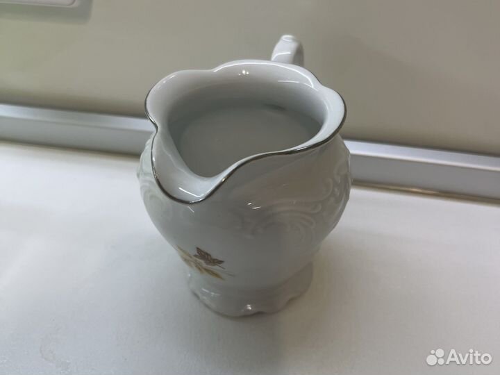 Коллекционный молочник и сахарница wawel