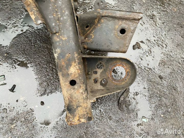 Рама Ленд Ровер