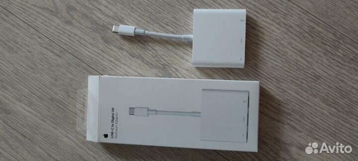 Адаптер Apple USB-C to Digital AV